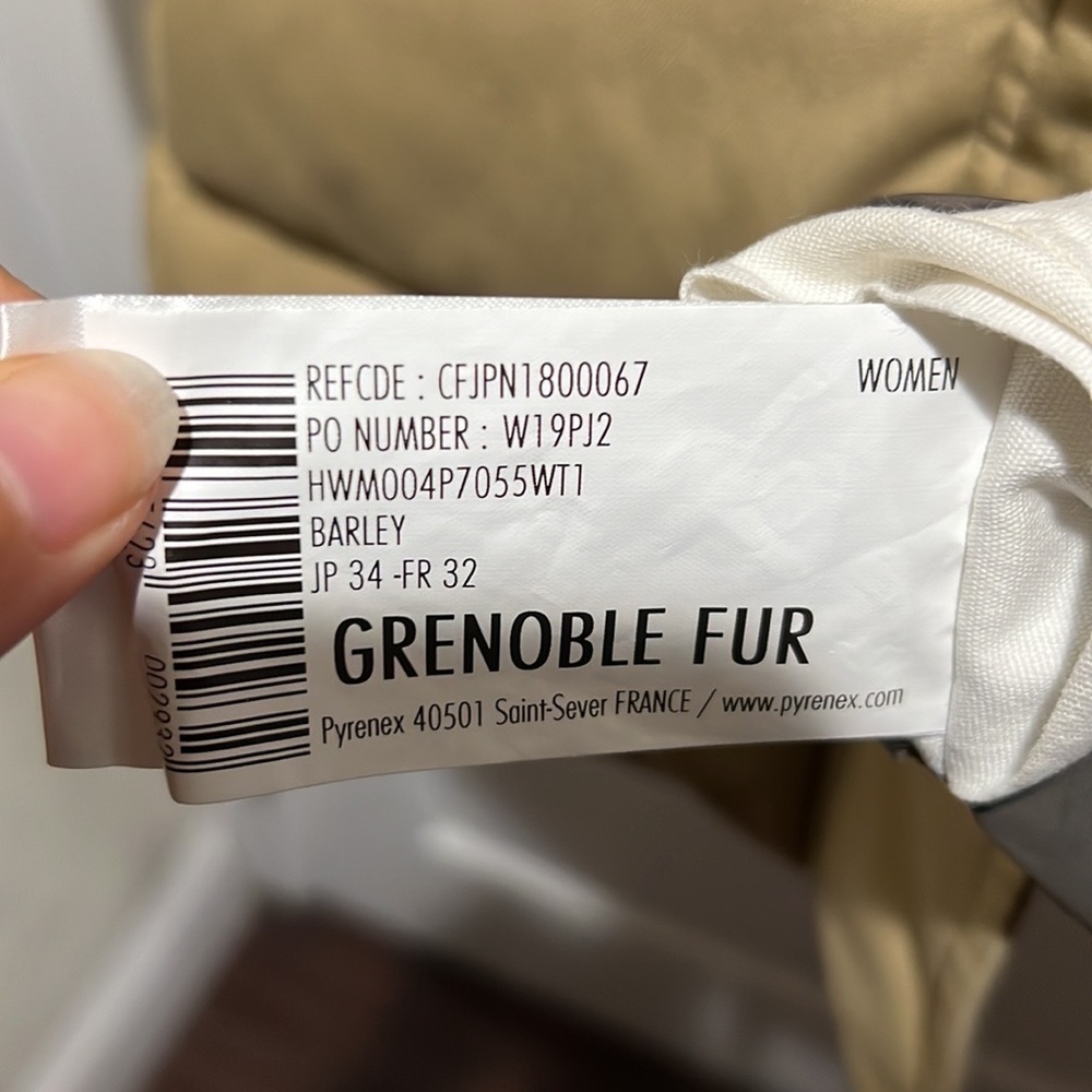 Pyrenex puffer jacket - Picture 5 of 7